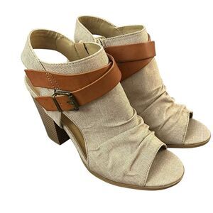 Soda Shoes Womens 7.5 Peep Toe Buckle Booties Linen Tan Stacked Heel Coastal New